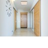 PATEST SQ 12W Stropní svítidlo, těleso kov bílá mat a dřevo světlé, difuzor plast opál, LED 12W, 800lm, teplá 3000K, 230V, IP20, tř.1, rozměry 300x300x60mm. náhled 2