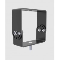 SLUIS základna Základna pro přisazenou montáž, nastavitelný sklon, základna hliník, povrch černá, rozměry l=115mm, průměr d=11mm.